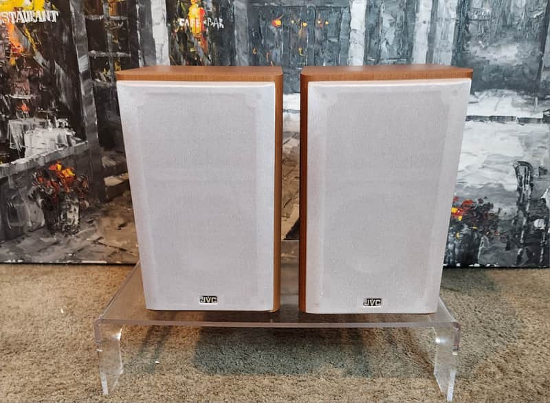 JVC JVC SP-FSG5  2-way bass-reflex bookshelf speakers 90s  - Wood grain