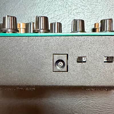 Sonicake Bass Preamp B Factory Direct Box Overdrive Pedal image 4