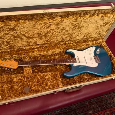 Fender Eric Johnson Stratocaster with Rosewood Fretboard 2009 - 2018 - Lucerne Aqua Firemist image 2