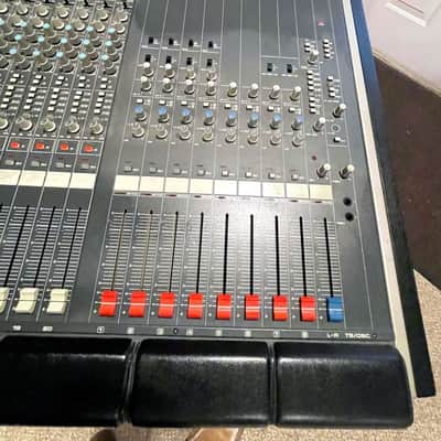 Ramsa WR-T820B Professional Vintage 20 Channel Multi-Track 8 Bus Recording Mixer Mixing Console image 5