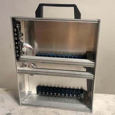 7U 48HP Eurorack Aluminum Case w/ Endorphines 2HP Power image 3