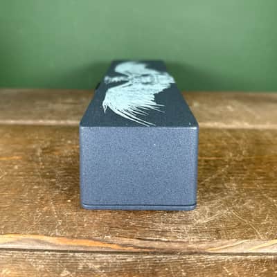 Walrus Audio Phoenix 120V Clean Power Supply 2015 - Present - Cobalt / Light Blue Bird image 4