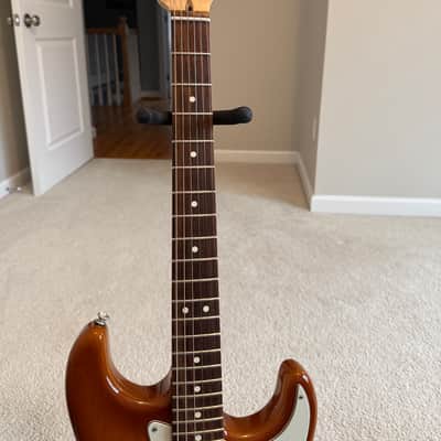 Fender American Performer Stratocaster with Rosewood Fretboard 2018 - Present - Honeyburst image 3