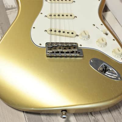 Fender Custom Shop Postmodern Stratocaster Journeyman Relic - Aztec Gold image 6