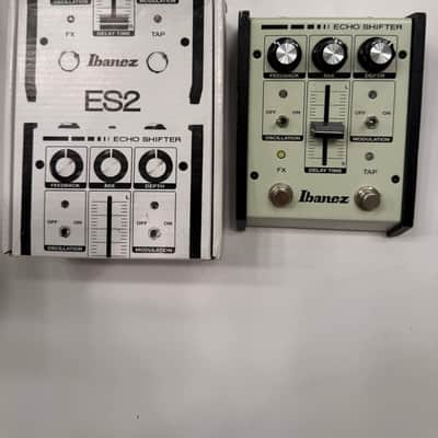 Ibanez ES2 Echo Shifter | Reverb