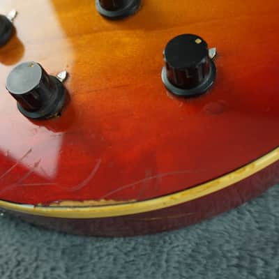 Yamaha SL 380 Studio Lord - Sunburst Les Paul image 8
