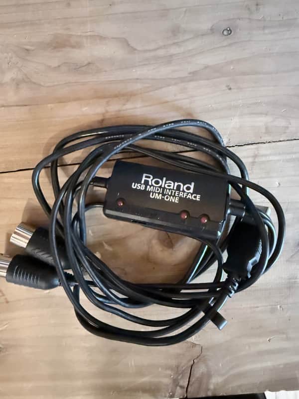 Roland UM-ONE mk2 USB MIDI Interface