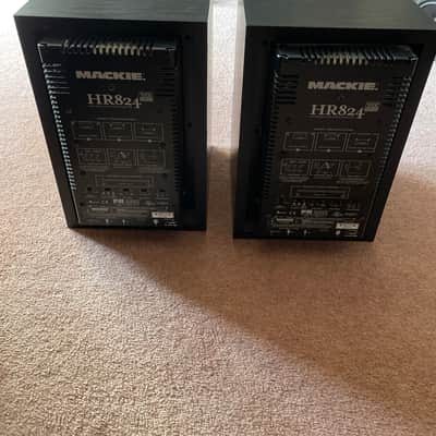 Mackie HR824 8" Active Studio Monitors (Pair) 1997 - 2007 - Black image 3