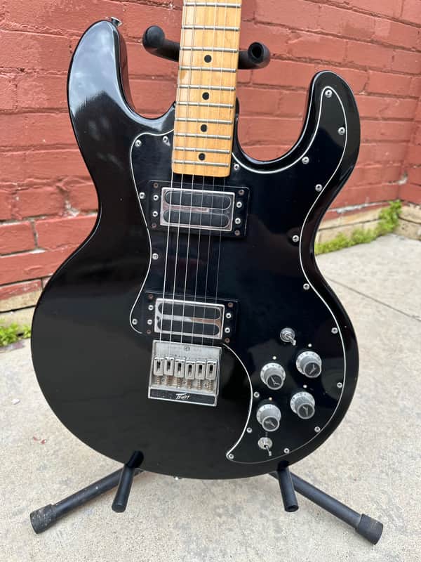 Peavey T-60 with Maple Fretboard 1978 - 1980 - Black image 1