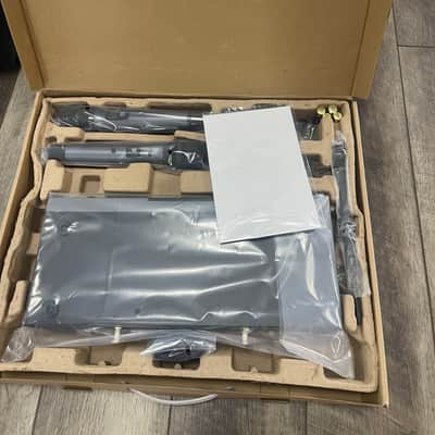 SHS Audio SWUH-200 Digital Wireless Microphone System image 2