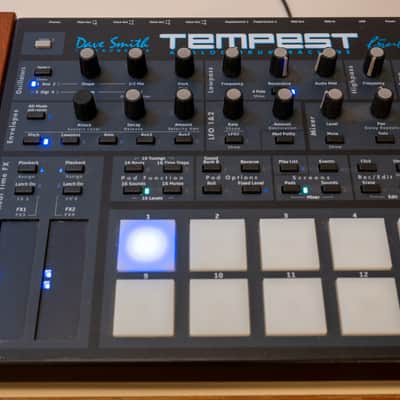 Dave Smith Instruments Tempest 6-Voice Drum Machine 2011 - 2018 - Black with Wood Sides image 5