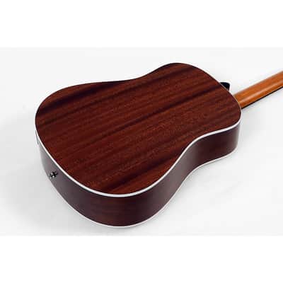 Seagull Maritime SWS Dreadnought Acoustic-Electric Guitar Regular Natural image 4