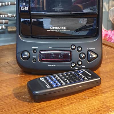 *RARE* Vintage Pioneer PD-F25 25 Disc CD Player w/ Pioneer CU-PD088 Remote image 12