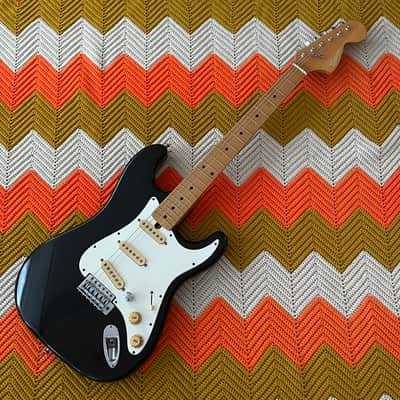 Univox Solid Body Stratocaster - 1970’s Made in Japan 🇯🇵! - Killer Strat! - Huge and Epic Sound! - image 13