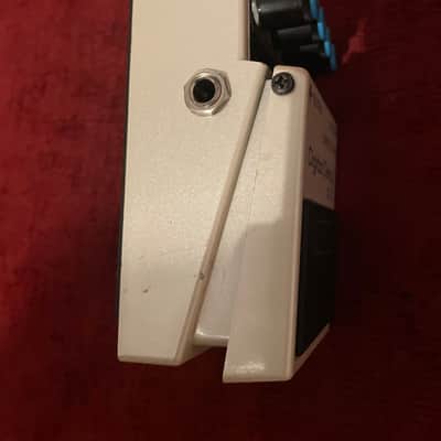 Boss DD-3(b) Digital Delay 2001 - Present - White image 2