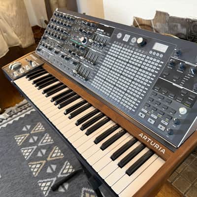 Arturia MatrixBrute 49-Key Synthesizer 2017 - Present - Black