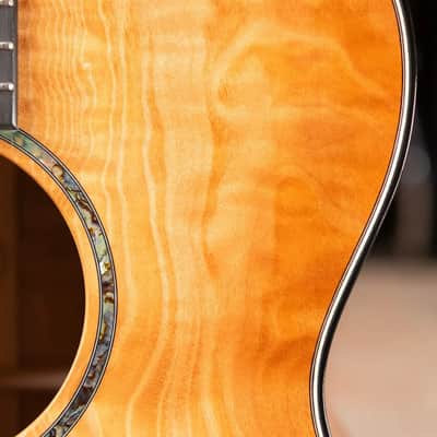 Martin Custom Shop Style 45 000-14F Acoustic Guitar - Master Grade Quilted Maple with Hardshell Case image 16