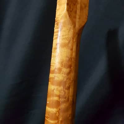 Master Grade Roasted Birdseye maple one piece Strat neck image 3