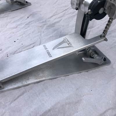 Trick Pro 1 V Bigfoot chain drive double pedal image 3