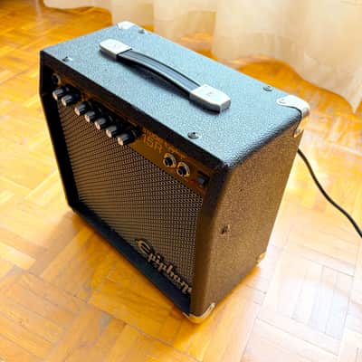 Epiphone Studio 15R Vintage Guitar Combo Amplifier – 15W with Reverb & Overdrive! image 8