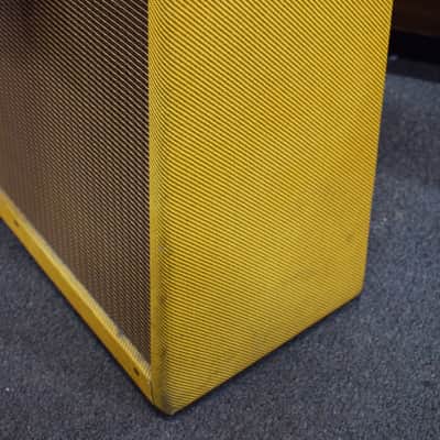 Fender '57 Custom Twin-Amp 40-Watt Electric Guitar Amplifier image 4