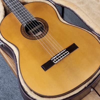 Vicente Sanchis Model 39 Classical Guitar With Case 1981 Cedar image 5
