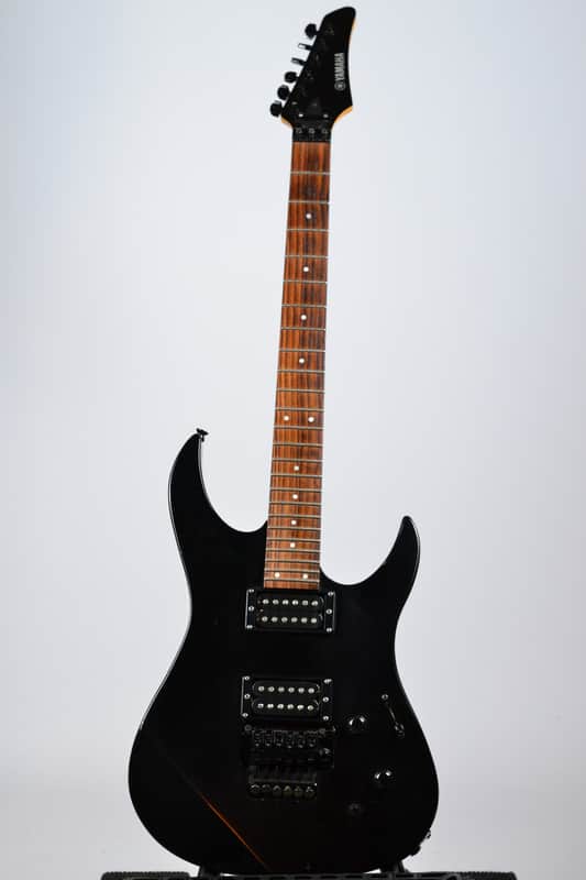 Yamaha RGX412 2000 Black Made-in-Taiwan-Shredder Bild 1