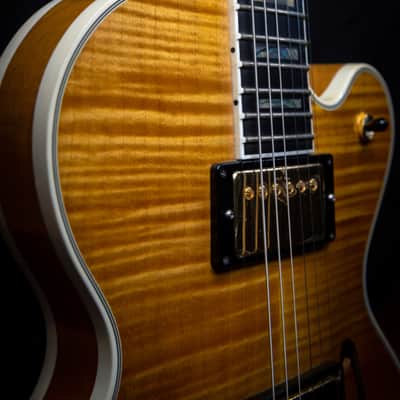 Heritage Millenium Eagle 2000 Limited Edition image 1