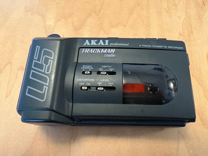 Akai U5 Trackman Studio Portable Cassette 4 Track Recorder. - Black image 1