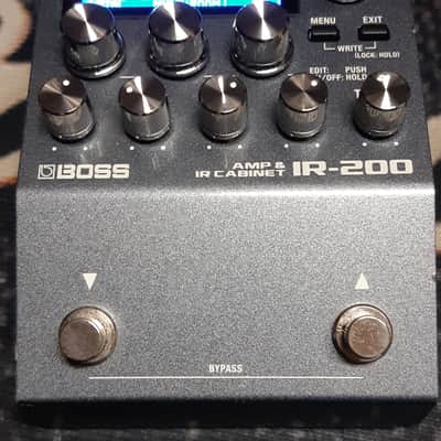 Boss IR-200 Amp and IR Cabinet 2021 - Present - Silver image 3