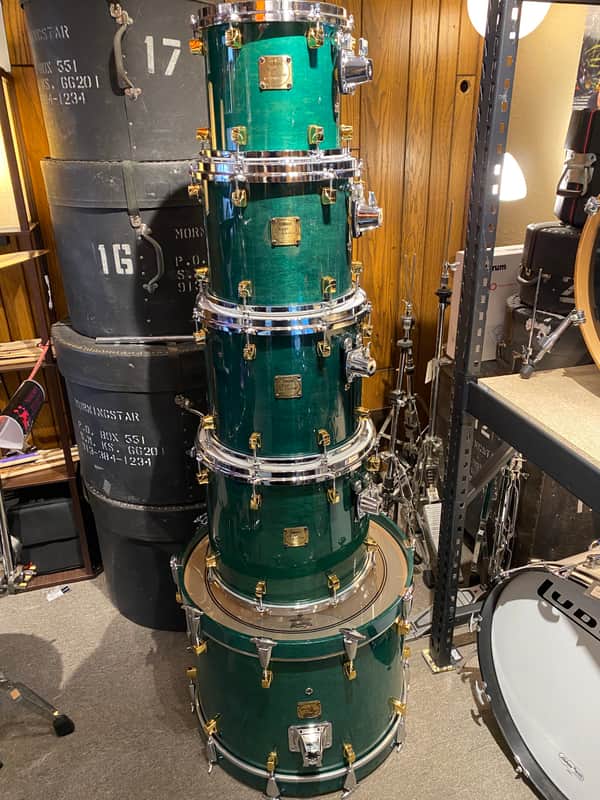 USED Yamaha Maple Custom 5 Piece in turquoise image 1