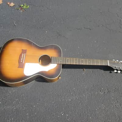 Vintage '60s Silvertone Model 653 Harmony Concert Size SPRUCE TOP Guitar ! DECENT NECK, REPLACED BRIDGE Good Potential! AS-IS image 2