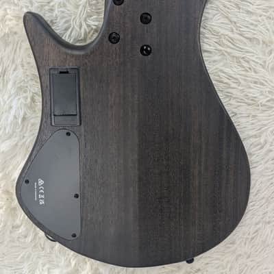 Mint Ibanez EHB1505MSBIF Multi Scale Headless 5-String Bass - Black Ice Flat Finish image 4