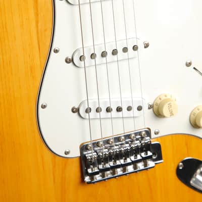 Fender Japan ST71-85TX Stratocaster Natural Ash Electric Guitar 1999 Pre-Owned image 6