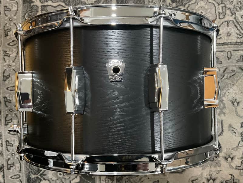(MINT) Ludwig Classic oak 8x14 snare drum Night Oak image 1