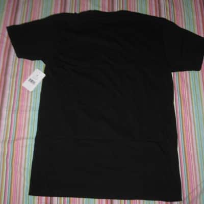 new (old stock) A+ shape with paper hang-tag & clear plastic packaging genuine Fender American Original Whammy Short Sleeve T-Shirt, Size Medium (M), part # (p/n): 9123013025, SHIRT: Black 100% Cotton / GRAPHIC: White, Gray, Silver image 14