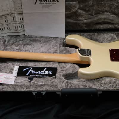 Fender American Elite Stratocaster with Rosewood Fretboard 2016 - 2019 - Olympic Pearl image 8