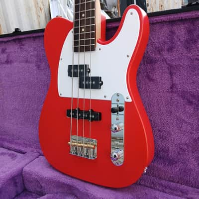 Clip TBS-4 Bass Guitar Short Scale Telebass Retro Red image 3