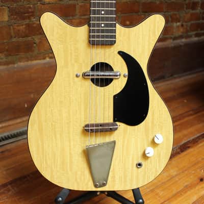 Danelectro Convertible Single Pickup 1959 - 1969 - Blonde image 1