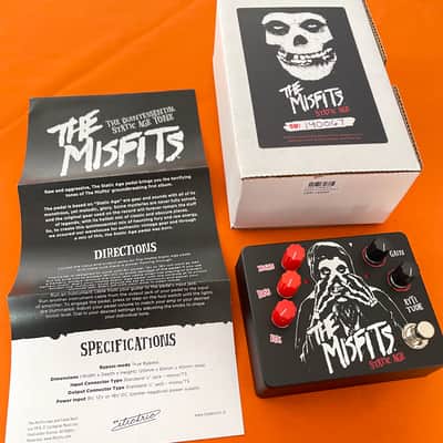 MISFITS STATIC AGE DISTORTION PEDAL (BLACK "FIEND SKULL" EDITION) 2020 Rare Limited Edition image 4