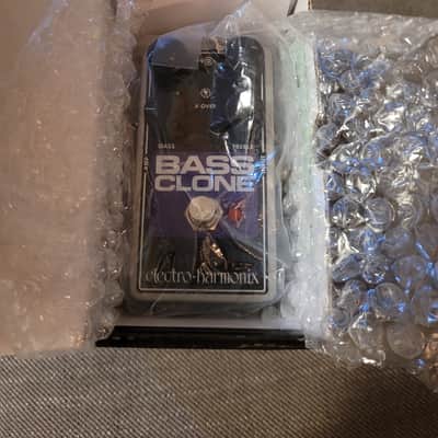 Immagine Electro-Harmonix Bass Clone Nano Analog Chorus 2016 - Present - Purple/Black - 3
