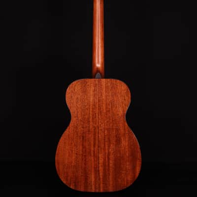 Martin 00-18 Standard Series Acoustic image 7