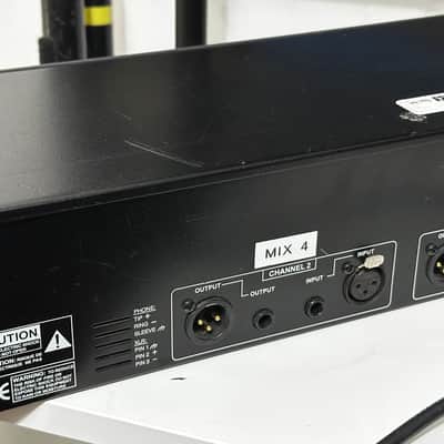dbx 231 Dual Channel 31-Band EQ 2000s - Gray image 7