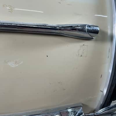 Immagine Yamaha MB822U Marching Field 22" Bass/Kick Drum - White - w/ Hard Case - 11