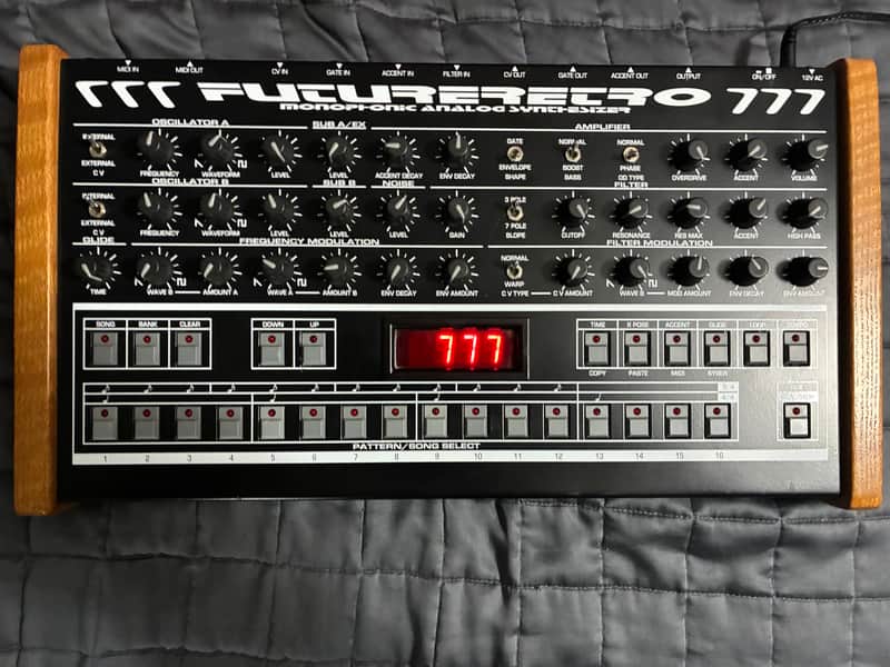 Future Retro 777 Analog Synthesizer 2010s - Black image 1