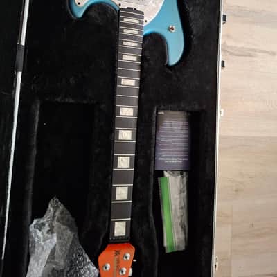 Ernie Ball Music Man StingRay RS 2018 - 2020 - Vintage Turquoise image 3