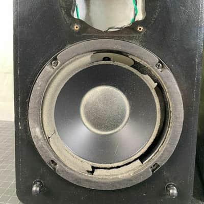 RBH Bookshelf Speakers Pair image 2
