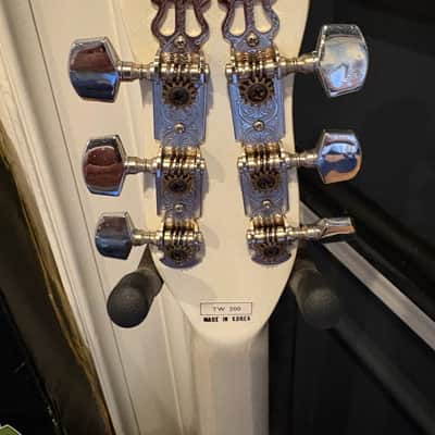 Gretsch Traveling Willburys TW-300 - White image 4