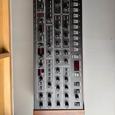 Sequential Prophet-6 Desktop 6-Voice Polyphonic Synthesizer 2018 - 2020 - Black with Wood Sides image 3