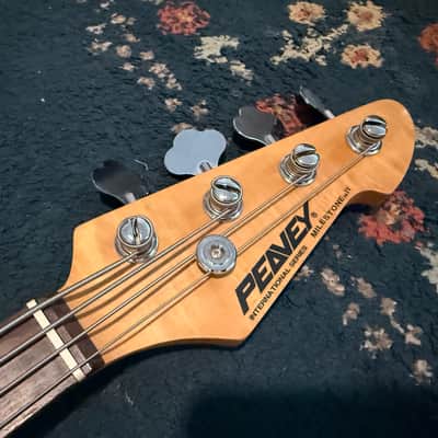 Peavey Milestone 4-String Electric Bass image 6